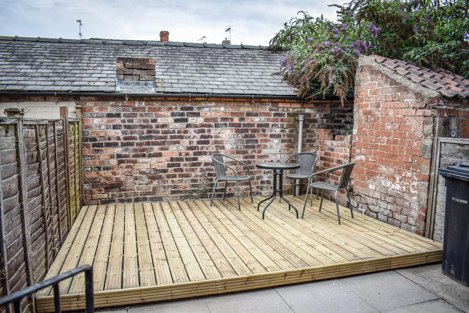 Stylish 2 Bed Terraced House // Sep 2026 - Image 14
